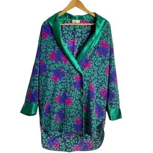 Vintage 80s Victoria Secret Gold Label Multicolor Sleep Shirt